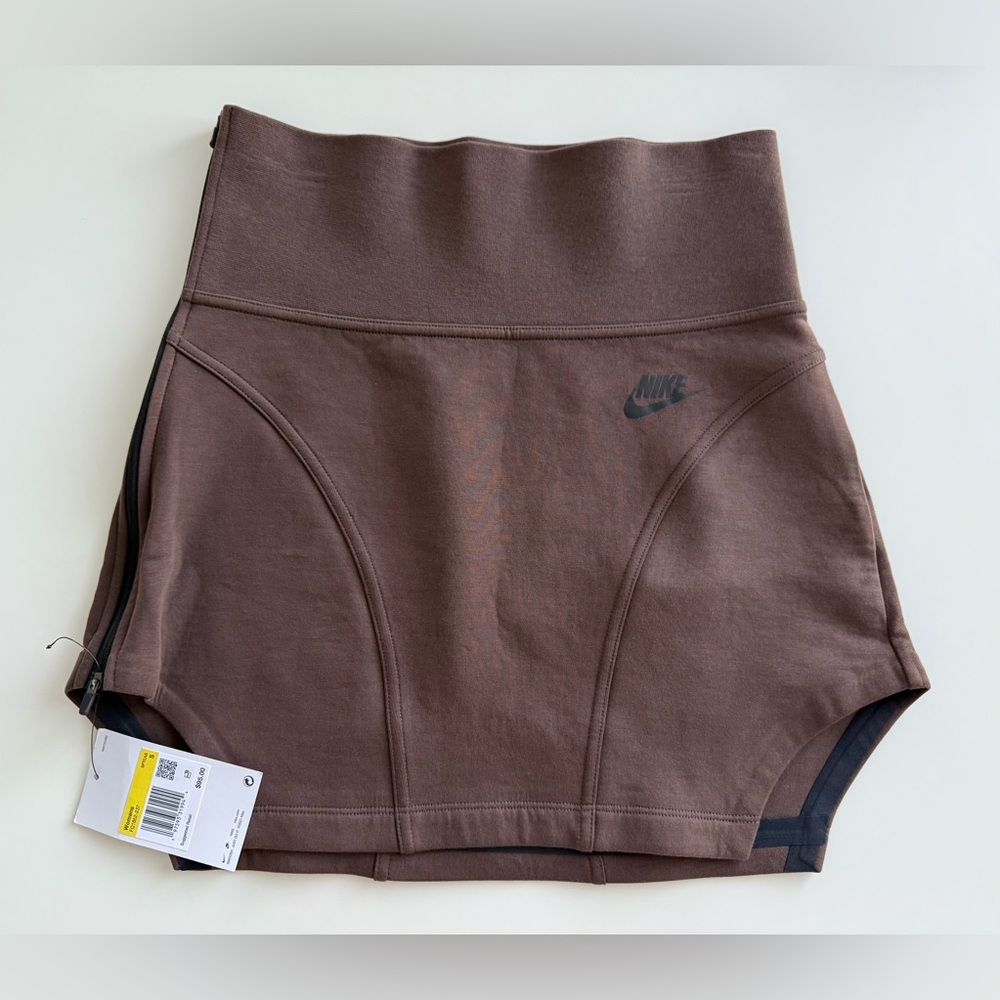 NEW Nike Women Tech Fleece High Waist Mini Skirt Size Small